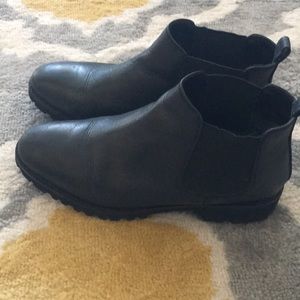 Urban outfitters black boots